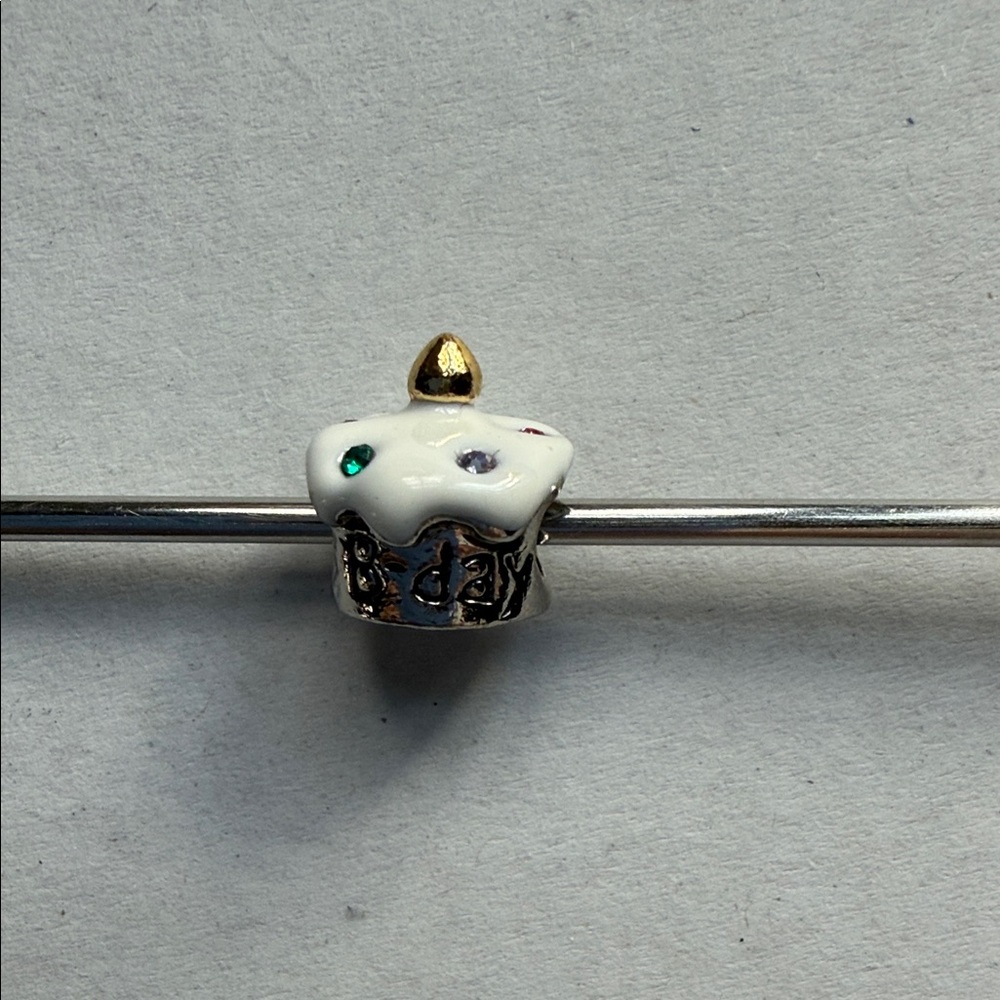 Pandora Cupcake Charm Bracelet - Silver